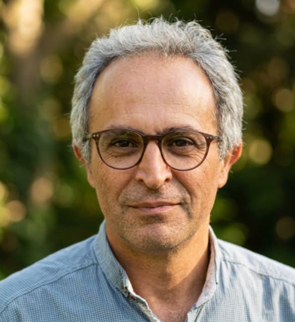 د. ئازاد حاجی ئاغایی